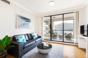 Гостиница 1 bdrm Surry Hills - Super central location -1012 ELZ  Сидней